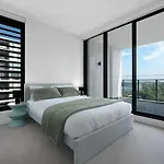 Mq Lux 2Br Apartment With Study, Pool, Free Parking, Metro
